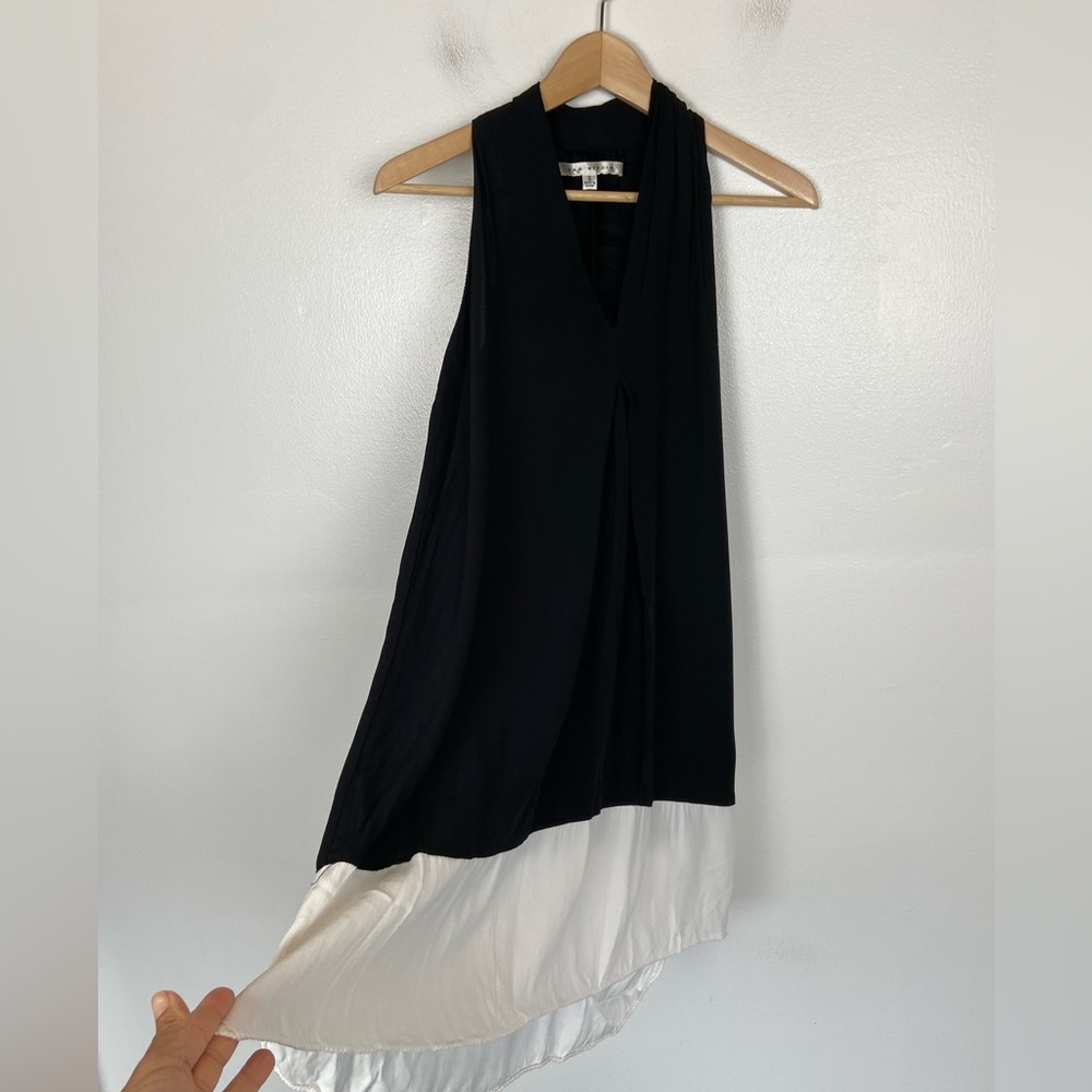 Max Studio Chiffon‎ Tunic Top Size S Black & White V-Neck Sleeveless